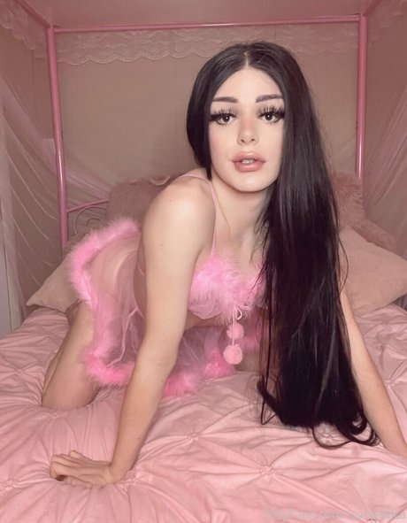 Nahá fotka uniklých OnlyFans od Tsangellica