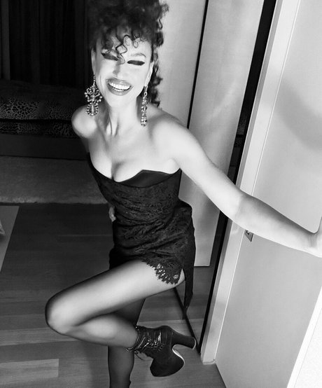 Nacktes geleaktes OnlyFans-Foto von Irina Shayk