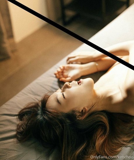 Nahá fotka uniklých OnlyFans od Kimchoo