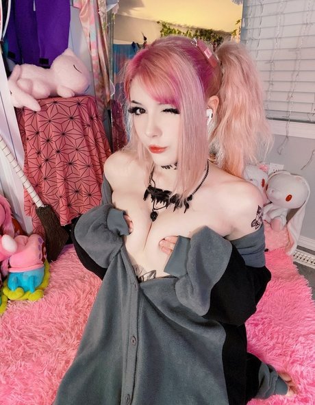 Meggii Cosplay