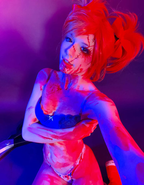 Meggii Cosplay