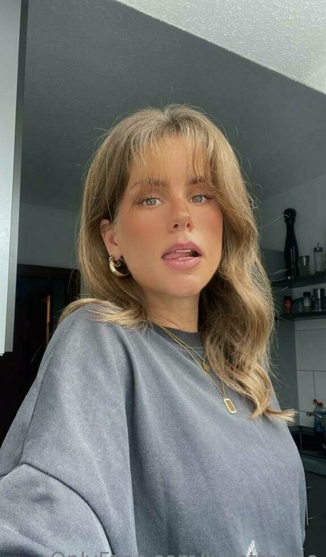 Nahá fotka uniklých OnlyFans od Julietthope