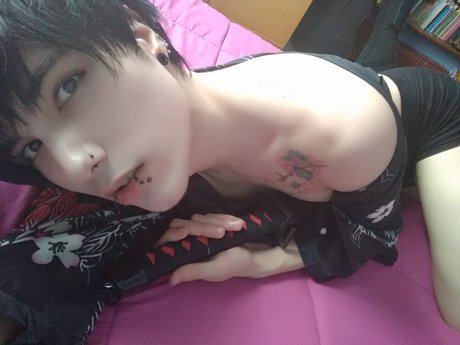 Naken läckt OnlyFans-bild av Mushin