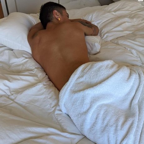 Обнаженная фотография утечки OnlyFans от Mulao