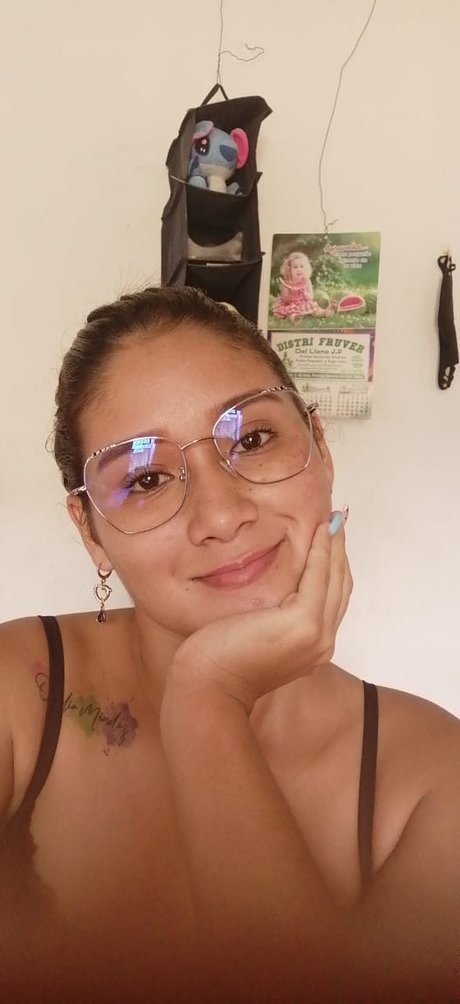 Foto di nudo di fuga di OnlyFans di Danielita