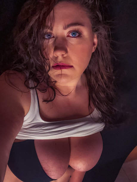 Nahá fotka uniklých OnlyFans od Whitney Jane