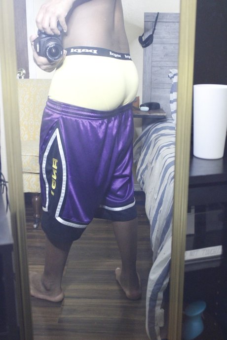 Naken läckt OnlyFans-bild av King Of Sagging 