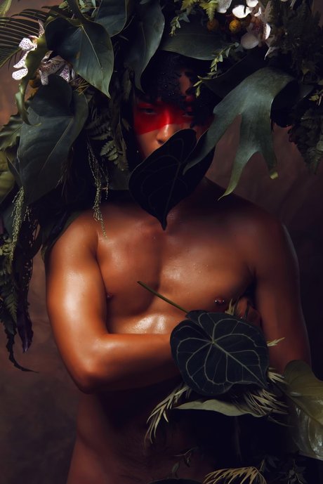 Naken läckt OnlyFans-bild av Eason