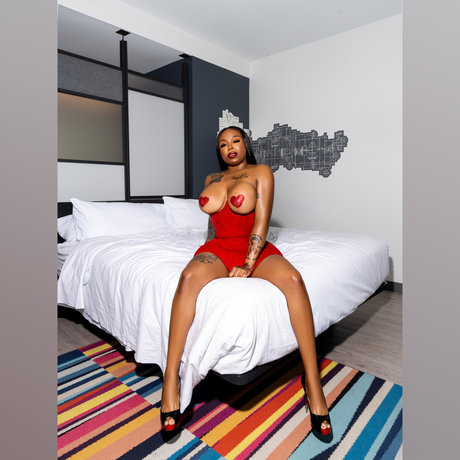 Nagie wyciekłe zdjęcie OnlyFans od Skyla Banks