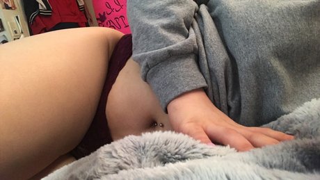 Обнаженная фотография утечки OnlyFans от Mzmymylynn 
