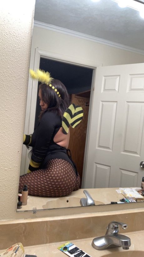 Foto nua vazada do OnlyFans de Mykia