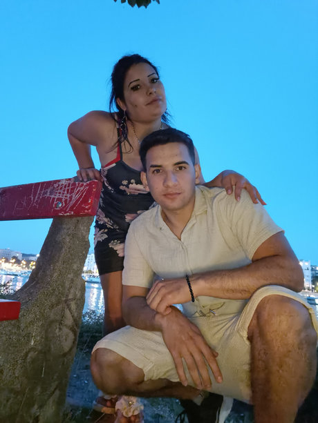 Naakte gelekte OnlyFans-foto van Miriamdavid