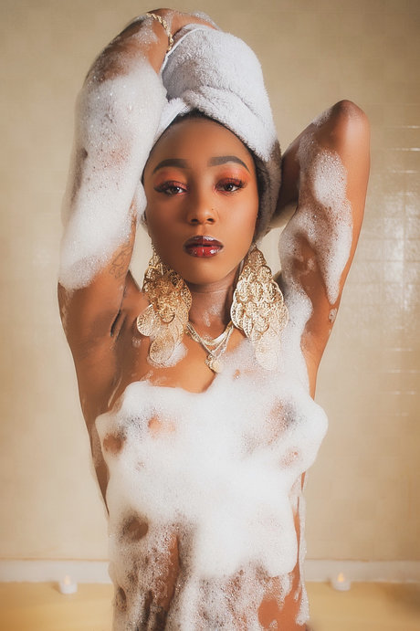 Naken läckt OnlyFans-bild av Tokyoosworld
