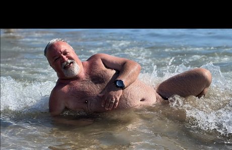 Nahá fotka uniklých OnlyFans od Fenbearuk