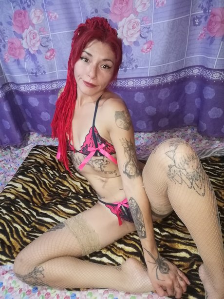 Обнаженная фотография утечки OnlyFans от Gatita Feleena