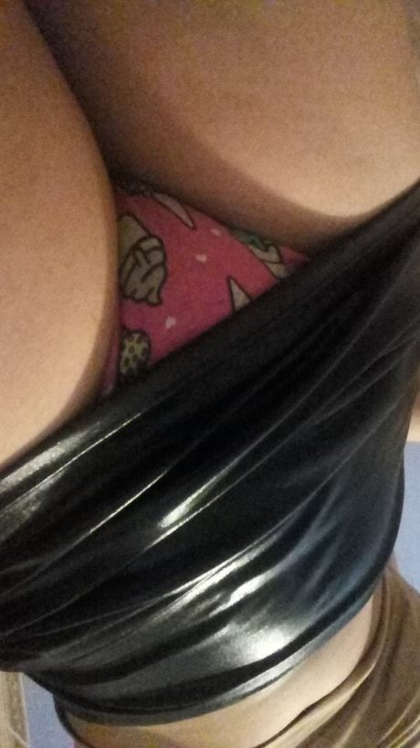 Nahá fotka uniklých OnlyFans od Fernanda Bstarb