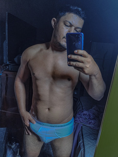 Nahá fotka uniklých OnlyFans od Fabio Santos