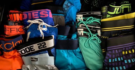 Nahá fotka uniklých OnlyFans od 50 Pairs
