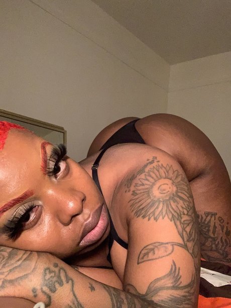 The Pussy God Muva