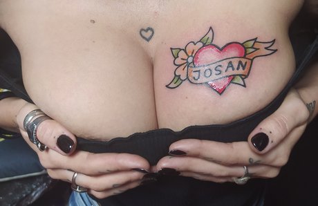 Naken läckt OnlyFans-bild av Nady