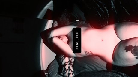 Naken läckt OnlyFans-bild av Des Unfiltered