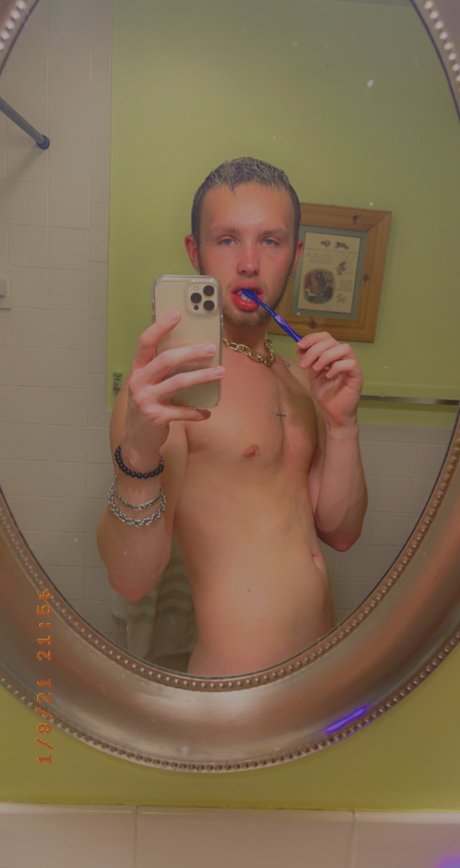 Nahá fotka uniklých OnlyFans od Chase