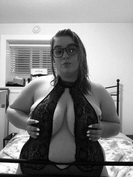 Naken läckt OnlyFans-bild av Darla Rose