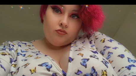Naken läckt OnlyFans-bild av Fiona
