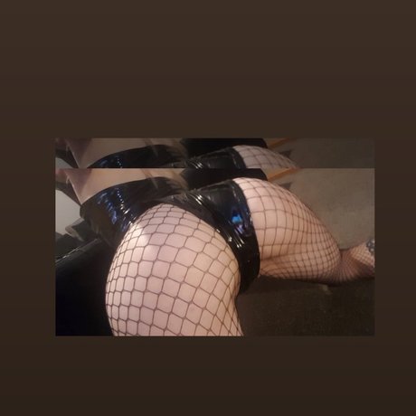 Alaston vuotanut OnlyFans-kuva Temptation