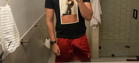Nacktes geleaktes OnlyFans-Foto von Gay Massage By Jay M4m