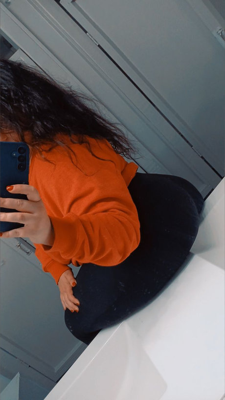 Foto nua vazada do OnlyFans de Delilah Leigh