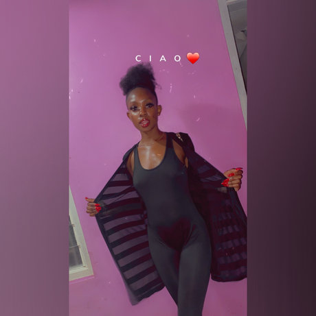 Naken lekkede OnlyFans-bilde av Cocoa