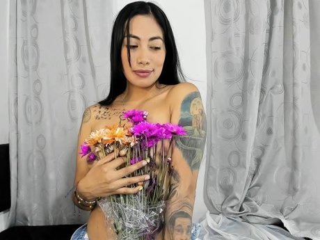 Nacktes geleaktes OnlyFans-Foto von Nana