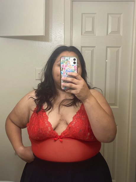 Naken läckt OnlyFans-bild av Selina