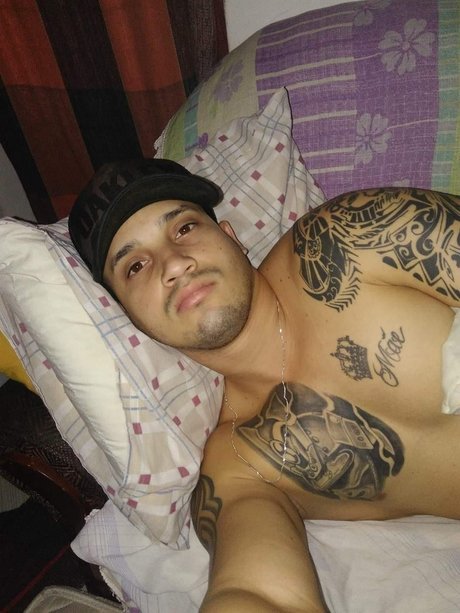 Foto nua vazada do OnlyFans de Anderson Felipe Barbosa Gonalves