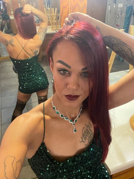 Naken läckt OnlyFans-bild av Hazel Maze