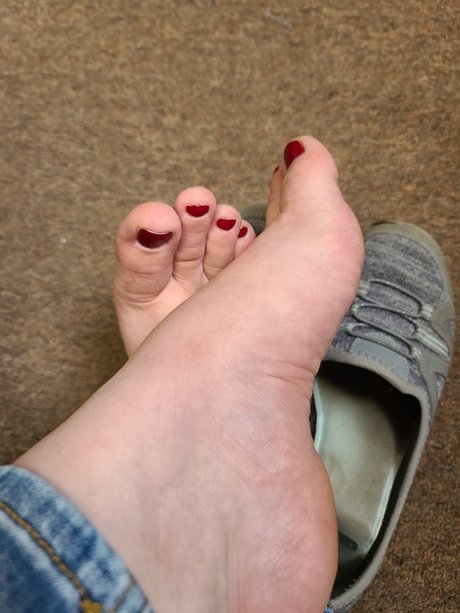 Naken läckt OnlyFans-bild av Curvyohgoddess