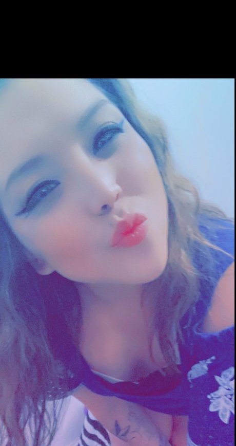 Naken läckt OnlyFans-bild av Cheri Sagataw