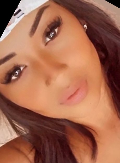 Naken läckt OnlyFans-bild av Debby