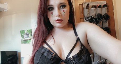 Nacktes geleaktes OnlyFans-Foto von Big Titty Goddess