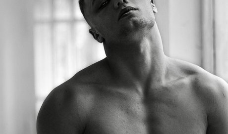 Обнаженная фотография утечки OnlyFans от Nazar