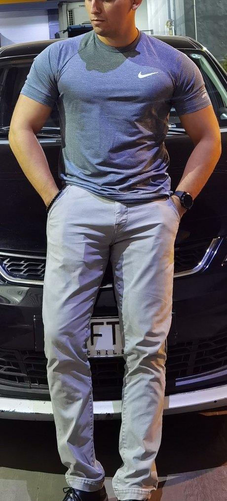 Naken läckt OnlyFans-bild av Crnagora