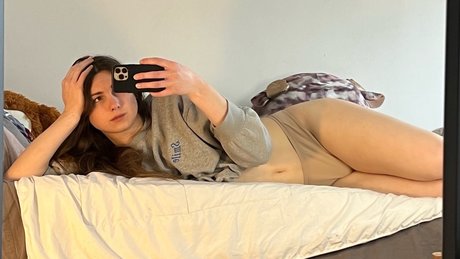 Nøgent lækket OnlyFans-billede af Livvy