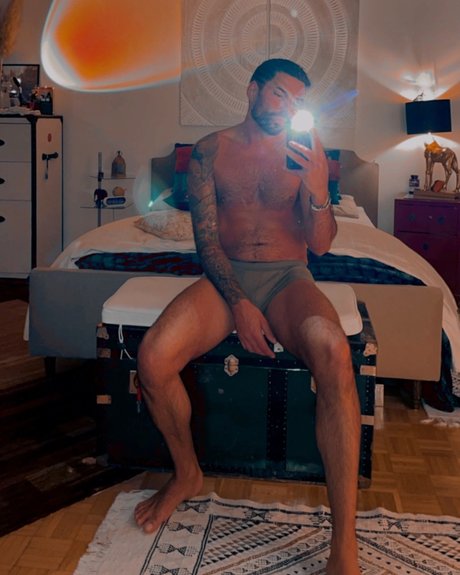 Foto di nudo di fuga di OnlyFans di Chris Carter