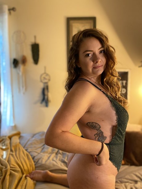 Alaston vuotanut OnlyFans-kuva Alexandria