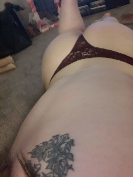 Naakte gelekte OnlyFans-foto van Rebecca