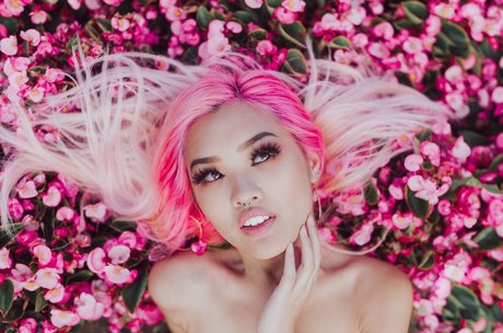 Naken läckt OnlyFans-bild av Casshole Yee