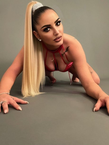 Naken läckt OnlyFans-bild av Candy   Damn