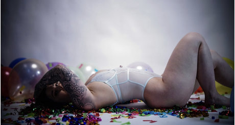 Nøgent lækket OnlyFans-billede af Amyjune