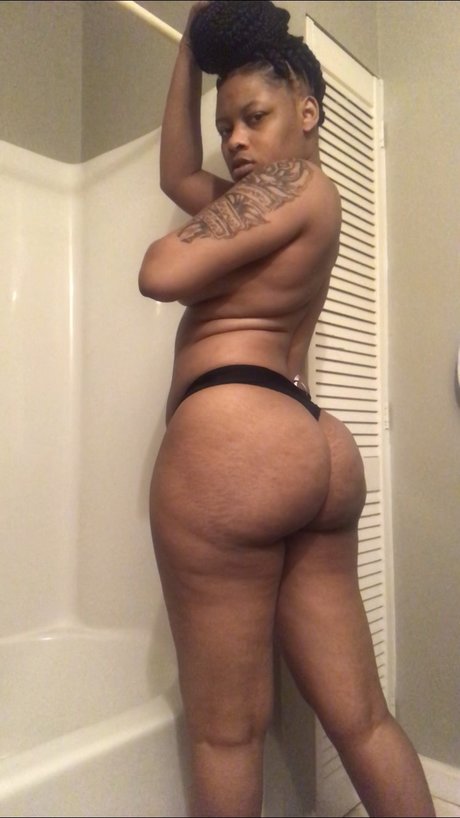 Nahá fotka uniklých OnlyFans od Chi
